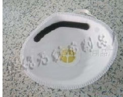 �������y���m����