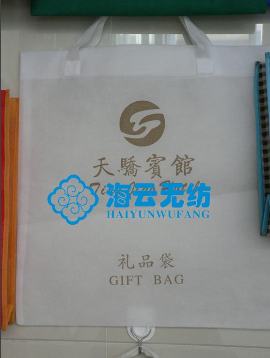 �o������-����e�^