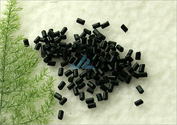 ����ĸ��