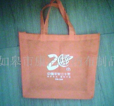 �h(hu��n)����