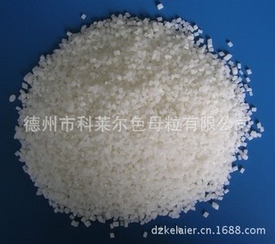 ���l(f��)����ע�ܴ�Ĥ�D�����z��ˇ�ð�ɫĸ��