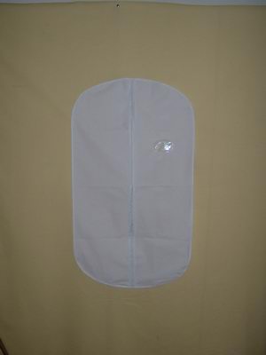 ��ɫ���b��