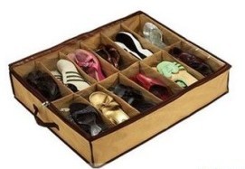 12��o�����ռ{Ь��