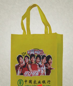 ���]ُ���