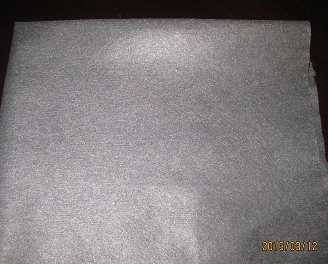 �Һ�ɫˮ�̟o����