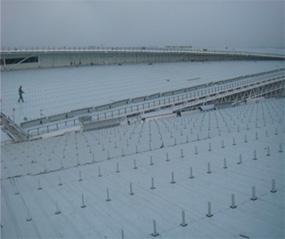 ����䓣�ľ���Y�����ø߷��ӷ�ˮ͸��Ĥ