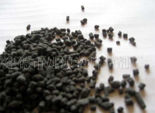 ��ɫ���ĸ��