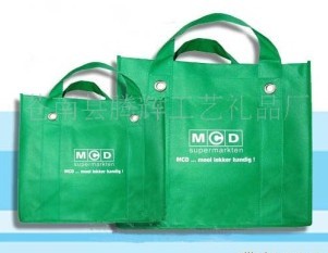 �o���������